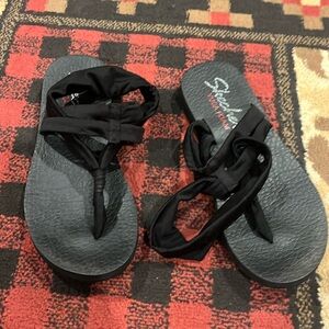 Womens Skechers yoga foam sandal